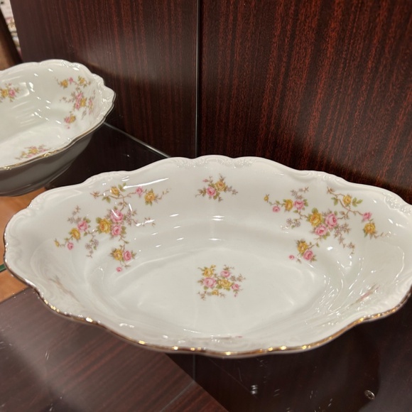 Johann Haviland MICHELE Oval Vegetable Bowl 10.75" Long 7.5" Wide 2.5" High - Picture 3 of 12